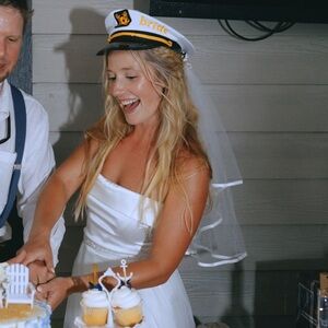 Bridal Sailor’s Hat with veil for Bachelorette Boat Party or Reception